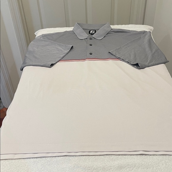 Iconic FootJoy Bundle of 4 2XL Men Golf Polos You get All 4 Pay ONE Shipping fee - Picture 6 of 16